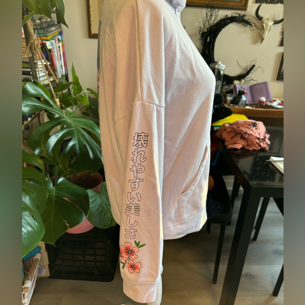 Beautiful Cherry Blossom White Sweatshirt - Picture 9 of 9